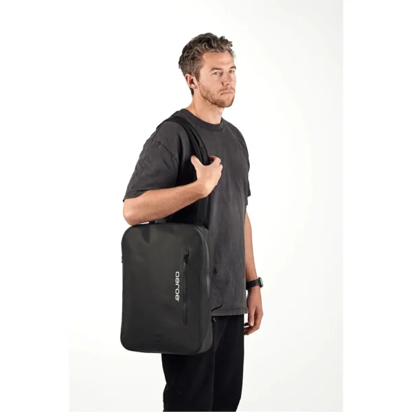 תיק גב לרכיבה המתחבר לשלדת האופניים 10 ל' Aeroe QuickLock Urban Backpack