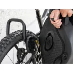 תיק גב לרכיבה המתחבר לשלדת האופניים 10 ל' Aeroe QuickLock Urban Backpack