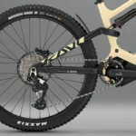 אופני שטח חשמליים וויט קאדו קרבון WHYTE KADO RS