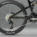 אופני שטח חשמליים וויט קאדו קרבון Whyte Kado Works