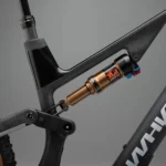 אופני שטח חשמליים וויט אילייט קרבון WHYTE E-Lyte 140 Works