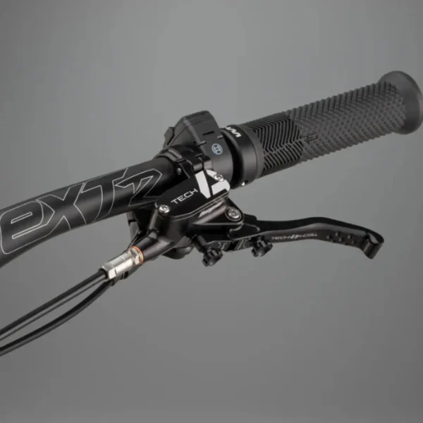 אופני שטח חשמליים קלים וויט אילייט קרבון WHYTE E-Lyte 150 Works