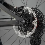 אופני שטח חשמליים קלים וויט אילייט קרבון WHYTE E-Lyte 150 Works