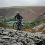 אופני שטח חשמליים קלים וויט אילייט קרבון WHYTE ELyte 150 RSX