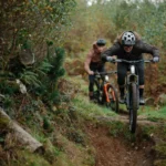 אופני שטח חשמליים קלים וויט אילייט קרבון WHYTE ELyte 150 RSX