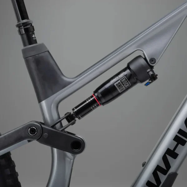 אופני שטח חשמליים קלים וויט אילייט קרבון WHYTE ELyte 150 RSX